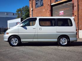 1997 TOYOTA GRANVIA VAN 1KZ-TE G