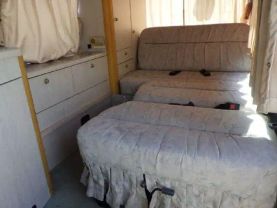 1995 TOYOTA HIACE CAMPER 3L CAMPER