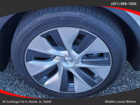Used 2022 TESLA MODEL Y SUV DUAL AC ELECTRIC MOTORS LONG RANGE SPORT UTILITY 4D - Mobile Luxury Motors located in Mobile, AL