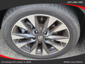 Used 2019 NISSAN SENTRA SEDAN 4-CYL, 1.8 LITER SR SEDAN 4D - Mobile Luxury Motors in Mobile, AL