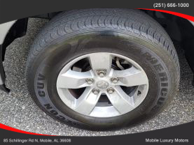 Used 2020 RAM 1500 CLASSIC CREW CAB PICKUP V8, HEMI, 5.7 LITER SLT PICKUP 4D 6 1/3 FT - Mobile Luxury Motors located in Mobile, AL