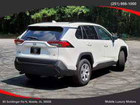 Used 2021 TOYOTA RAV4 SUV 4-CYL, DYNAMIC-FORCE, 2.5 LITER LE SPORT UTILITY 4D - Mobile Luxury Motors located in Mobile, AL