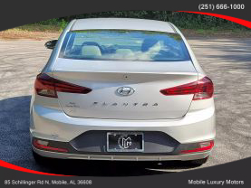 Used 2019 HYUNDAI ELANTRA SEDAN 4-CYL, 2.0 LITER SE SEDAN 4D - Mobile Luxury Motors located in Mobile, AL