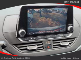 Buy Used 2021 NISSAN ALTIMA SEDAN 4-CYL, 2.5 LITER 2.5 SV SEDAN 4D - Mobile Luxury Motors located in Mobile, AL