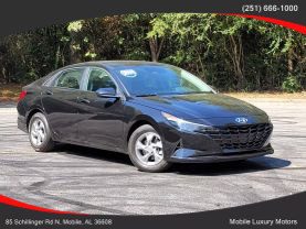 Used 2021 HYUNDAI ELANTRA SEDAN 4-CYL, 2.0 LITER SE SEDAN 4D - Mobile Luxury Motors located in Mobile, AL