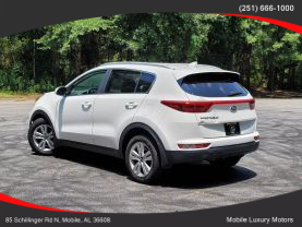 Buy Used 2017 KIA SPORTAGE SUV 4-CYL, GDI, 2.4 LITER LX SPORT UTILITY 4D - Mobile Luxury Motors located in Mobile, AL