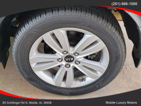 Buy Used 2017 KIA SPORTAGE SUV 4-CYL, GDI, 2.4 LITER LX SPORT UTILITY 4D - Mobile Luxury Motors located in Mobile, AL