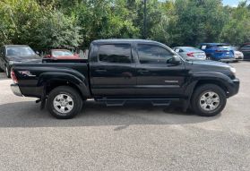 2010 TOYOTA TACOMA DOUBLE CAB PICKUP V6, 4.0 LITER PRERUNNER PICKUP 4D 5 FT