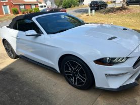 2018 Ford Mustang - Image 14