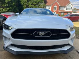 2018 Ford Mustang - Image 13
