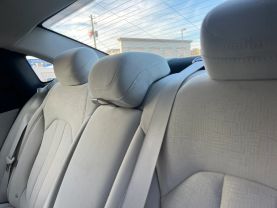2015 Chrysler 200 - Image 14