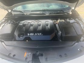 2016 Chevrolet Impala - Image 16