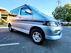 1997 TOYOTA HIACE REGIUS VAN 1KZ-TE WIND TOURER