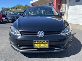 Used 2015 VOLKSWAGEN GOLF HATCHBACK 4-CYL, PZEV, 1.8T S HATCHBACK COUPE 2D - LA Auto Star located in Virginia Beach, VA