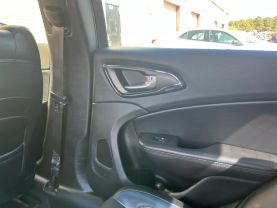 2015 Chrysler 200 - Image 22