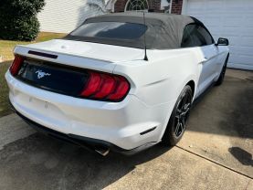 2018 Ford Mustang - Image 16