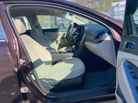 2011 KIA OPTIMA SEDAN MAROON AUTOMATIC - Auto Spot