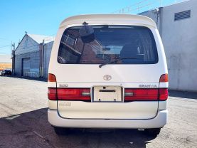1997 TOYOTA GRANVIA VAN 1KZ-TE G