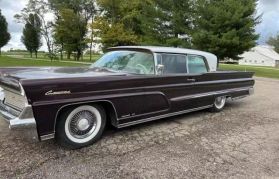 1959 LINCOLN CONTINENTAL SEDAN 430 C.I. MARK IV