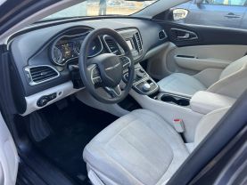 2015 Chrysler 200 - Image 8