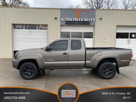2011 TOYOTA TACOMA ACCESS CAB PICKUP 4-CYL, 2.7 LITER PICKUP 4D 6 FT at T's Auto & Truck Sales LLC in Omaha, NE