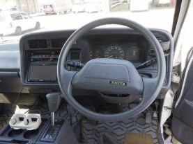 1995 TOYOTA HIACE CAMPER 3L CAMPER