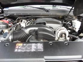 2013 CADILLAC ESCALADE SUV V8, FLEX FUEL, 6.2 LITER LUXURY SPORT UTILITY 4D at Gael Auto Sales in El Paso, TX