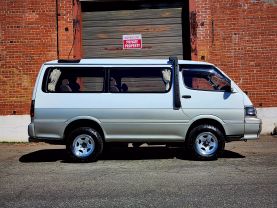 1995 TOYOTA HIACE VAN 1KZ-TE SUPER CUSTOM
