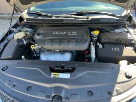 2016 Chrysler 200 - Image 25