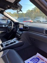 2020 Ford Explorer Xlt Sport Utility 4d - Image 27