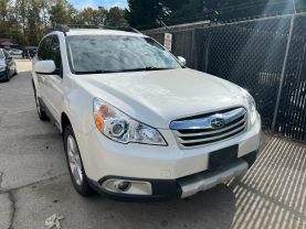 2011 Subaru Outback - Image 3