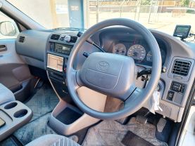 1997 TOYOTA GRANVIA VAN 1KZ-TE G