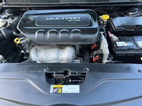 2015 Chrysler 200 - Image 21