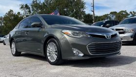 2013 TOYOTA AVALON SEDAN GREEN AUTOMATIC -  V & B Auto Sales