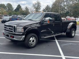 2005 FORD F350 SUPER DUTY CREW CAB PICKUP V8, TURBO DSL 6.0L LARIAT PICKUP 4D 8 FT
