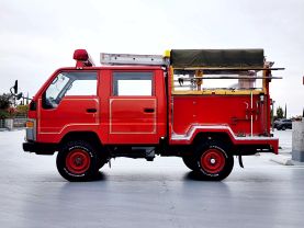 1989 TOYOTA HIACE TRUCK 2L FIRE TRUCK
