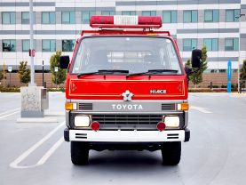 1989 TOYOTA HIACE TRUCK 2L FIRE TRUCK