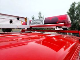 1989 TOYOTA HIACE TRUCK 2L FIRE TRUCK