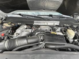 2018 CHEVROLET SILVERADO 2500 HD CREW CAB PICKUP WHITE AUTOMATIC - Xtreme Auto Sales