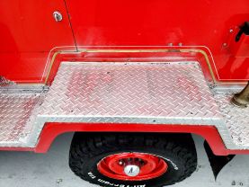 1989 TOYOTA HIACE TRUCK 2L FIRE TRUCK