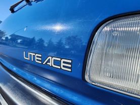 1990 TOYOTA LITEACE VAN 2C-T LD