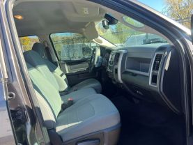 2014 RAM 1500 QUAD CAB PICKUP GRAY AUTOMATIC - Auto Spot