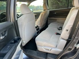 2017 Honda Pilot - Image 13