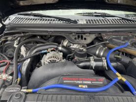 2005 FORD F350 SUPER DUTY CREW CAB PICKUP V8, TURBO DSL 6.0L LARIAT PICKUP 4D 8 FT