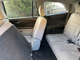 2017 Honda Pilot - Image 17