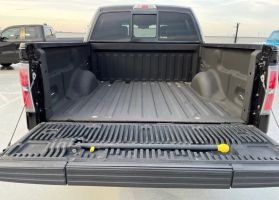 2010 FORD F150 SUPERCREW CAB PICKUP V8, FLEX FUEL, 5.4 LITER HARLEY-DAVIDSON PICKUP 4D 5 1/2 FT