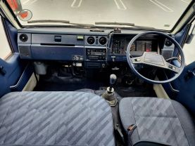 1989 TOYOTA HIACE TRUCK 2L FIRE TRUCK