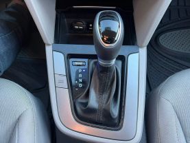 2017 HYUNDAI ELANTRA SEDAN BLUE AUTOMATIC - Auto Spot
