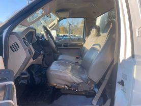 2008 FORD F350 SUPER DUTY REGULAR CAB & CHASSIS CAB & CHASSIS WHITE AUTOMATIC - Auto Spot