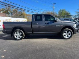 2014 RAM 1500 QUAD CAB PICKUP GRAY AUTOMATIC - Auto Spot